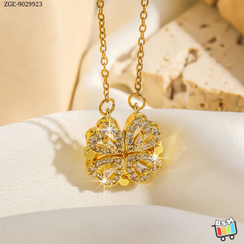 ZGE-923 Korean Magnetic 4 Leaf Clover Pendant Necklace- Golden
